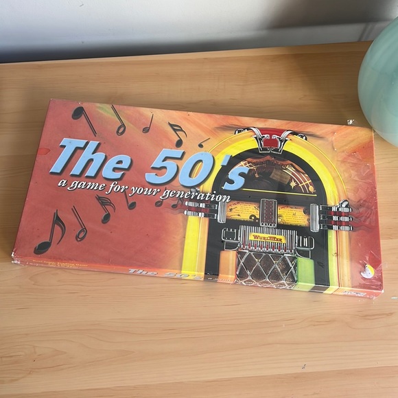 The 50's Board Game NWT - Picture 1 of 6